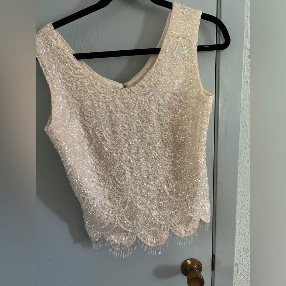 Vintage silk lined sequenced top zipper back mint condition